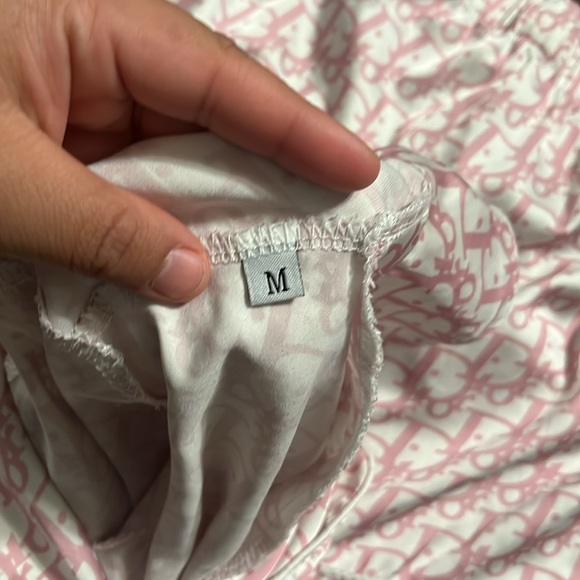 Cute pink pajama set - Picture 5 of 6